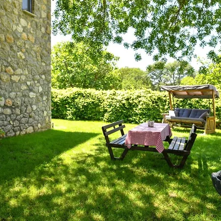 Villa Yaba 1 *