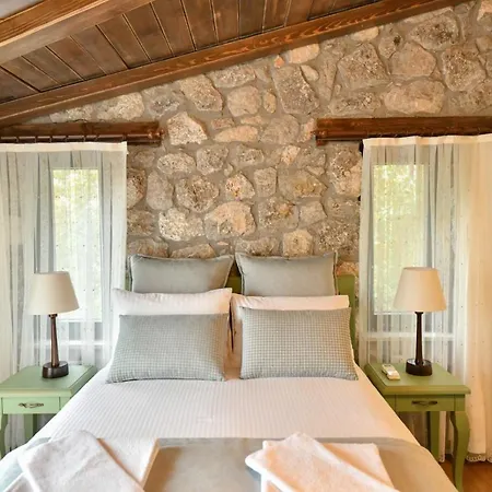 Villa Yaba 1